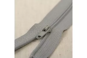 FERMETURE À GLISSIÈRE FINE POLYESTER GRIS CENDRE 10 CM