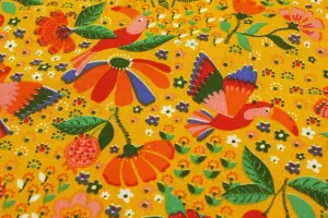 TISSU COTON FLEURS TOUCANS JAUNE