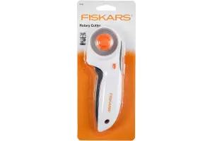 CUTTER FISKARS ROTATIF COUPE DROITE Ø45mm